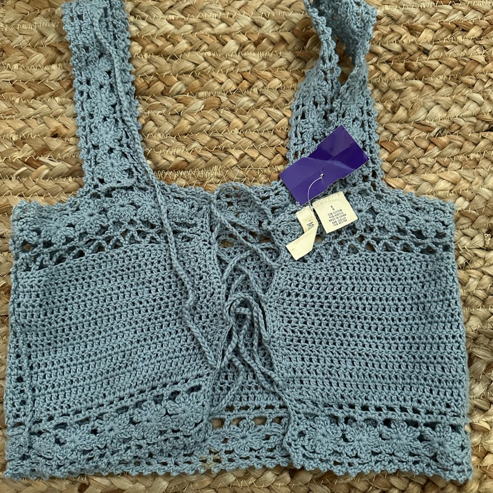 CROCHET CROP TANK - Picture 2 of 5